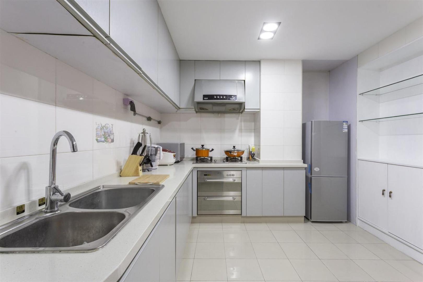 Hills&chuanyu Inn- Line2,7,16,18 Near Sniec & Maglev Longyang Road Station Apartment